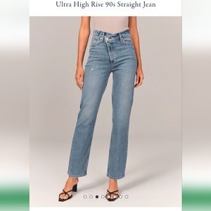 Abercrombie & Fitch 90s Straight Ultra High Rise Size 29